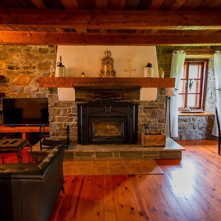 Domaine Steinbach Cidrerie B&B Distillerie Saint-Pierre-de-l'Ile-d'Orleans ภายนอก รูปภาพ